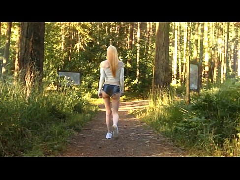 ❤️ Lijepa žena se kreće polako, ne goli video ❤ Porno vk kod nas